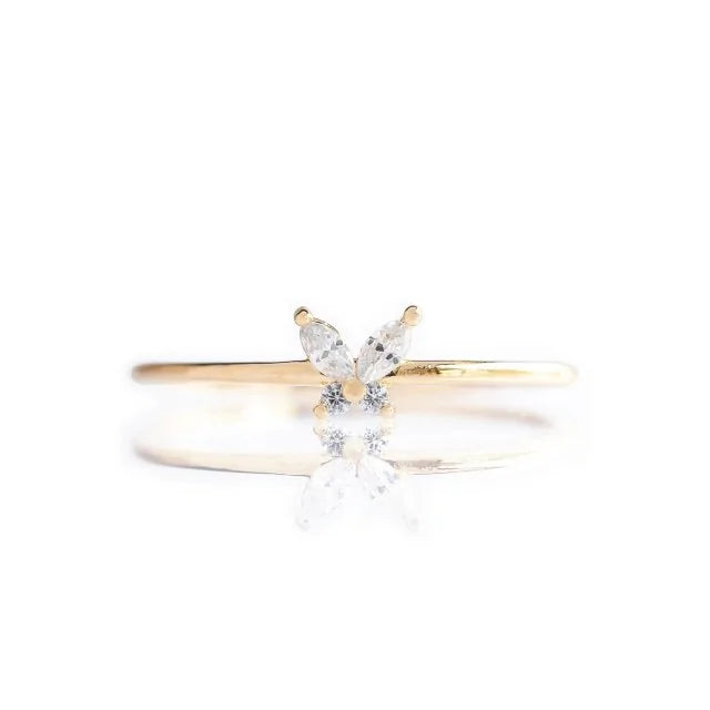 Heartfelt Elegance: Crystal Adjustable Rings