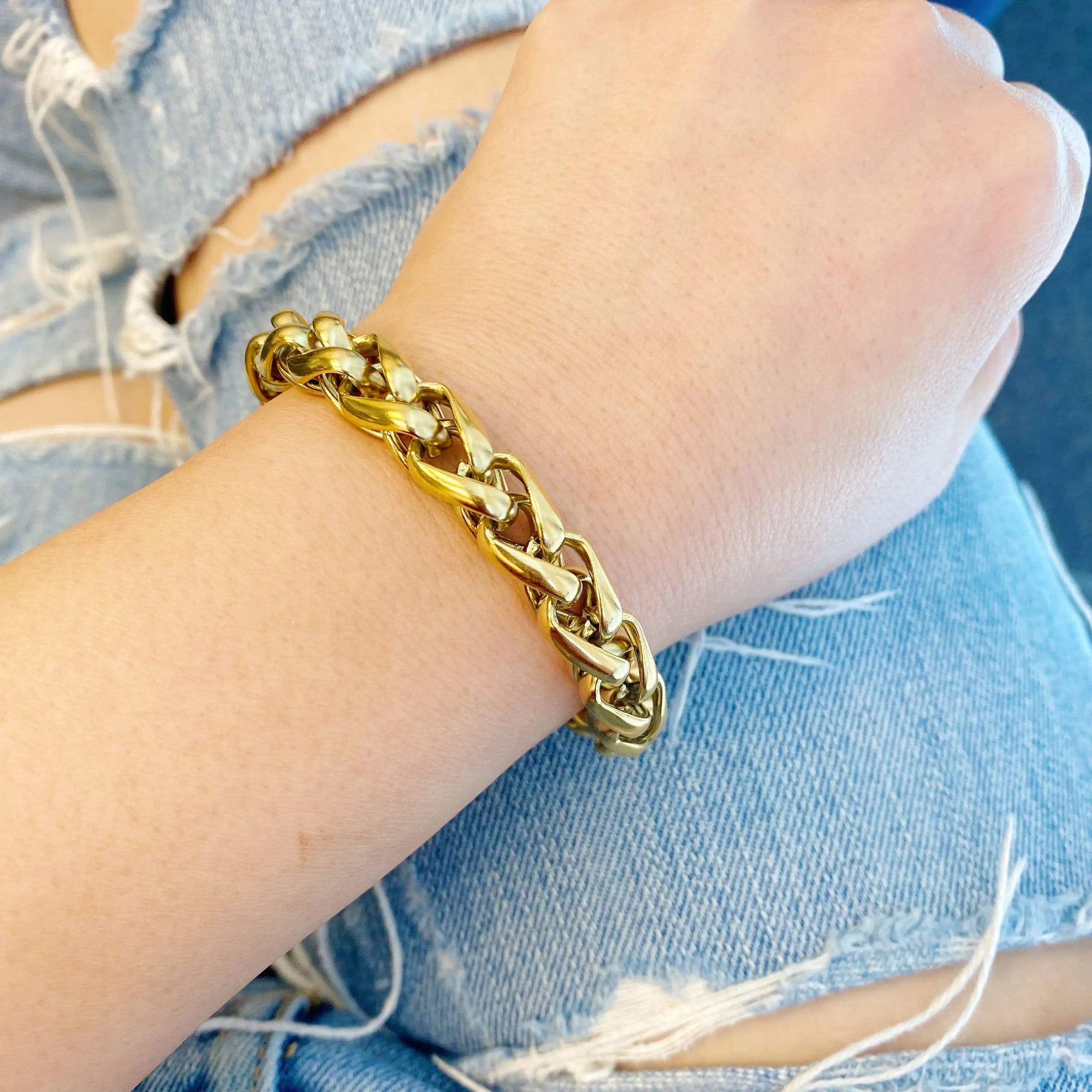 Gold Urban Edge Bracelet